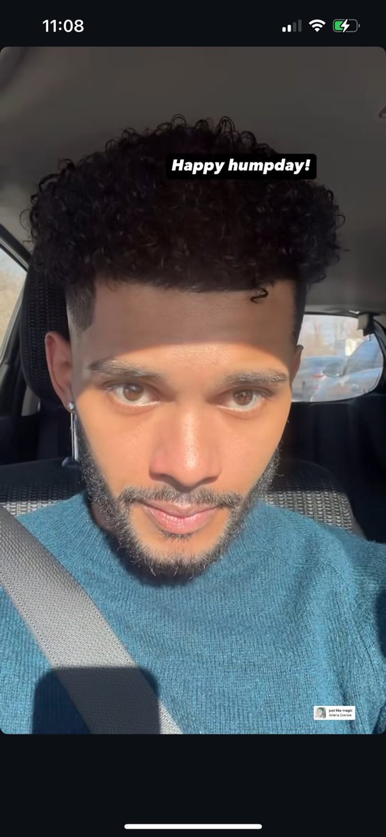 Carlosb2000_'s tweet photo. Sunlight in the right spot 

#sunlight #selfie #Wednesday #gay #y2k #zelena https://t.co/KQk1iNzn6a