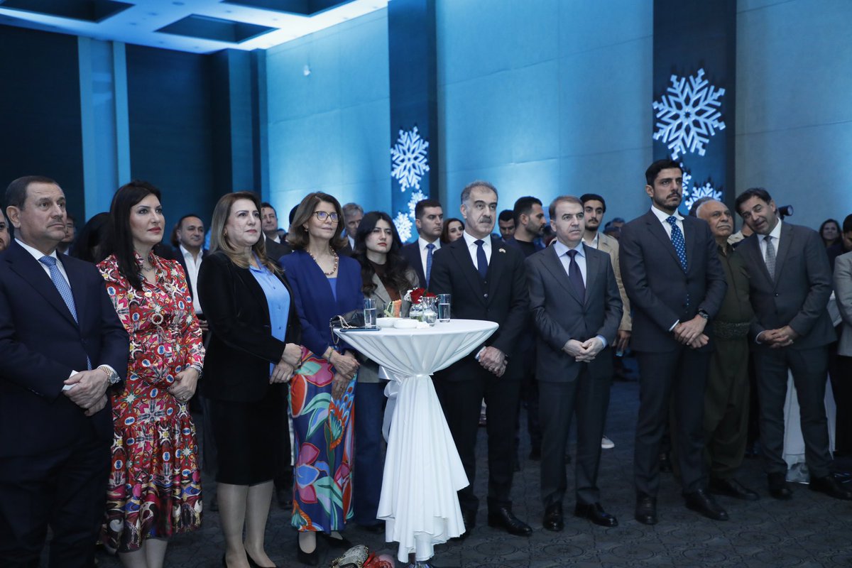Canada in Erbil tweet media