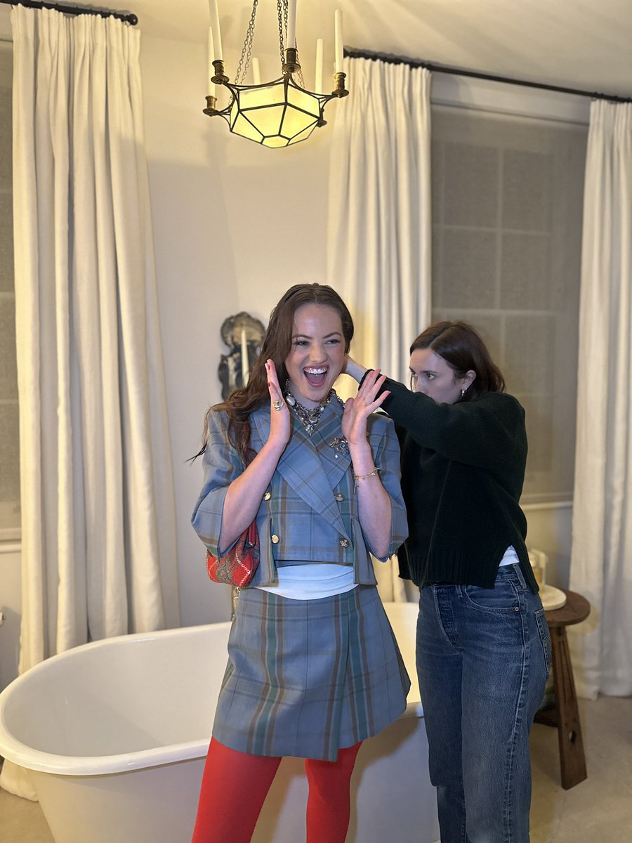 Vivienne Westwood dressed me for the complete unknown premiere 😭 the other night ~ dream BRANDDDDD !!! Pics incoming