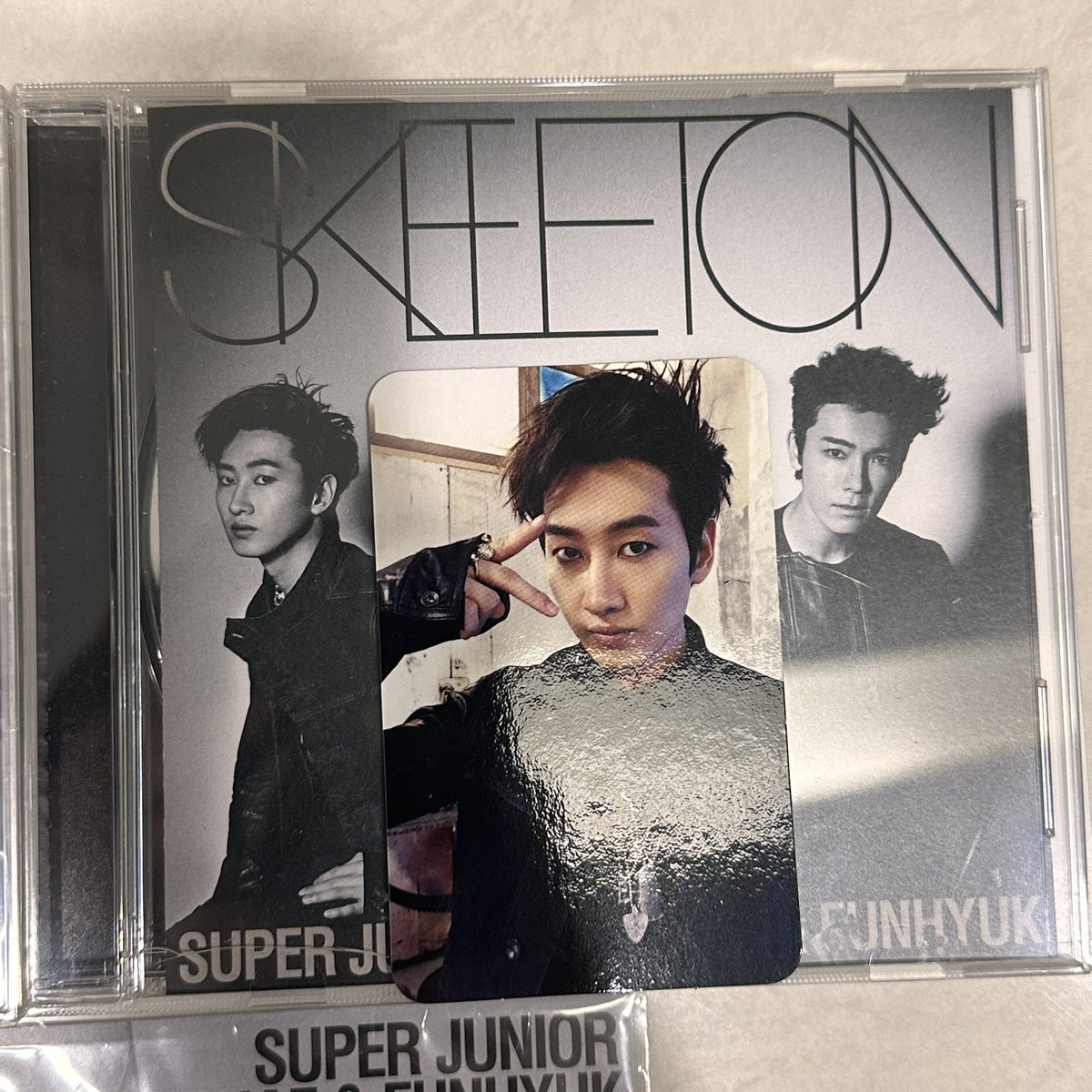 Issellingacc's tweet photo. 🇲🇾 WTS dne jpn album skeleton
First row cd ver rm125，
second row cd+dvd rm180.
unsealed once only, with pc. 
View on carousell: https://t.co/EBbA8bT7gh Or just dm for inquiry. 
#superjunior 
#pasarsuju #pasarSUJUMY #SUJUMarketMY
@myelf_selltrade https://t.co/tTUrKB8Kk3
