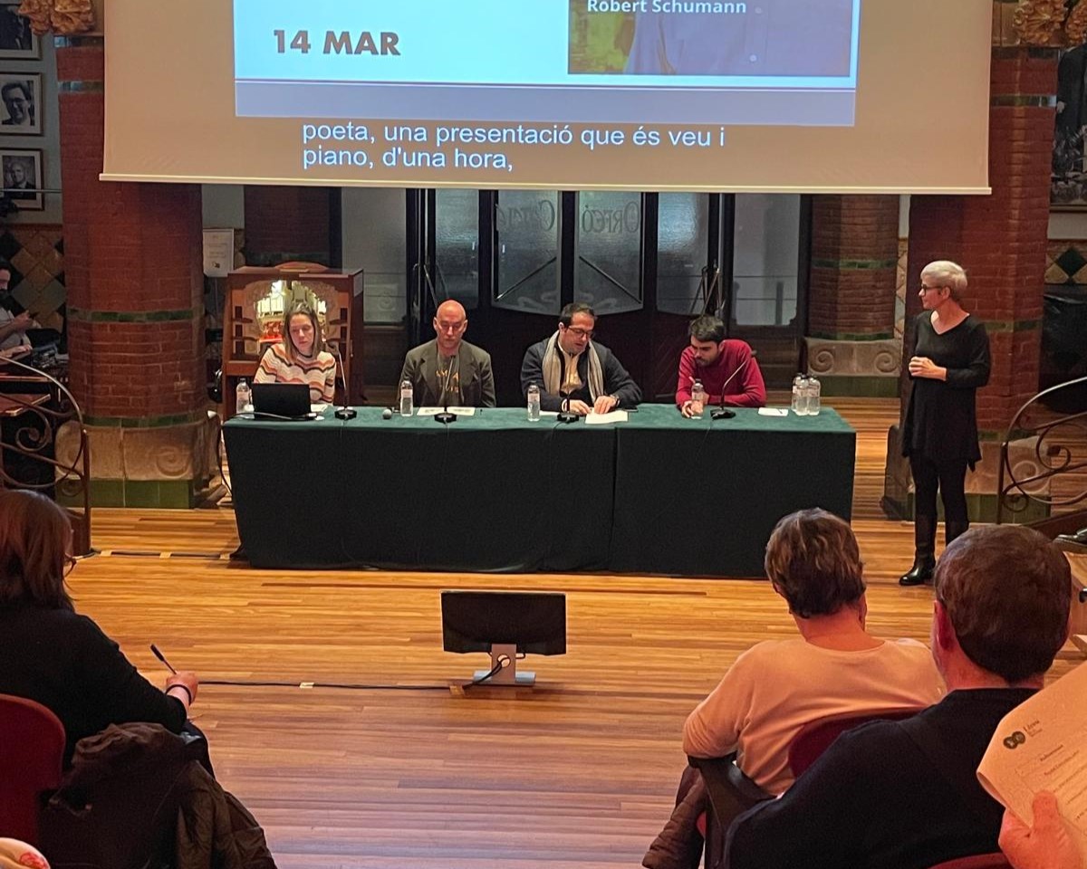apropacultura's tweet photo. Aquests dies hem estat presentant la programació Hivern-Primavera 2024-2025 d’Apropa per a les entitats a les quatre províncies! 🎉
#somApropa #ApropaCultura #cultura #SenseFiltres #música #Teatre https://t.co/RkC5GAtVJi
