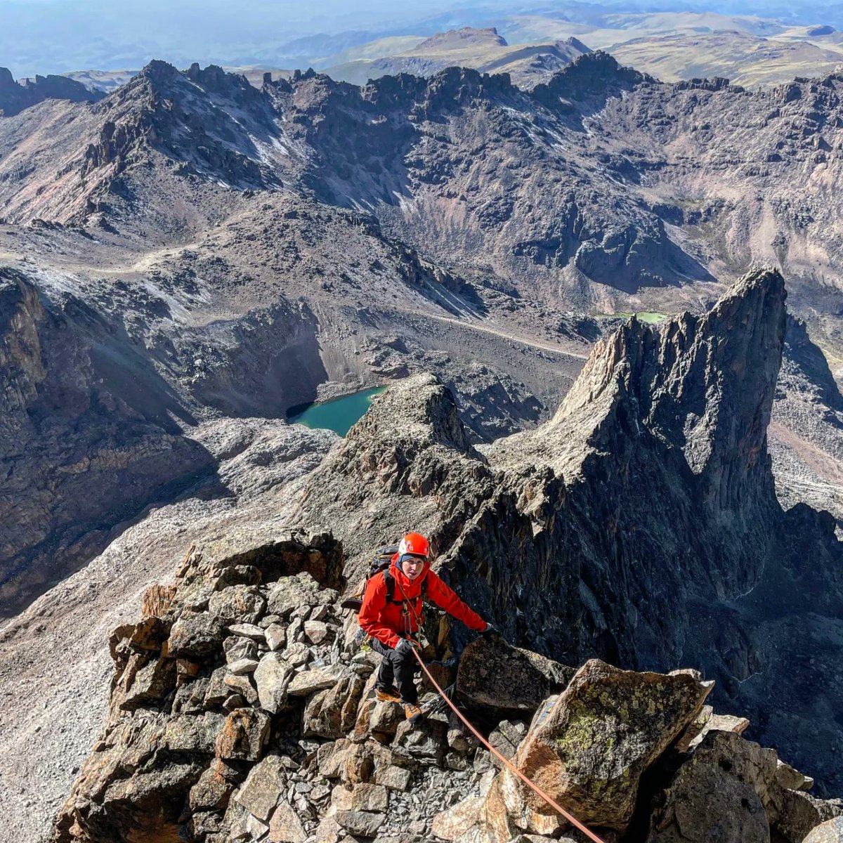 Alexander_R_Kay's tweet photo. MT KENYA CLIMBING EXPEDITION || Revising the plan...

With snow &amp; thunder forecast at 2pm, &amp; reports of no snow binding the Gates of Mist, Batian (5199m) would best be saved for another day.

@Alexander_R_Kay @AfricanAscents @the_AMI @BAIML #RealisticGoals #StormBrewing #Nelion https://t.co/5hOcMOy3GJ