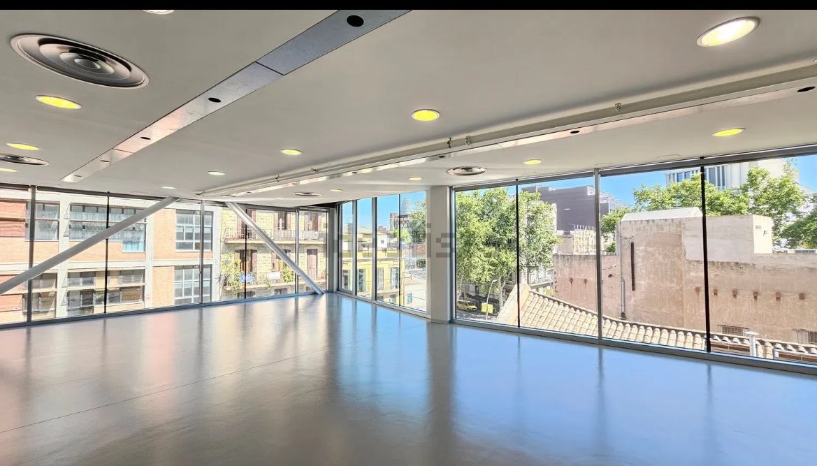 Alex 🌎 tweet media