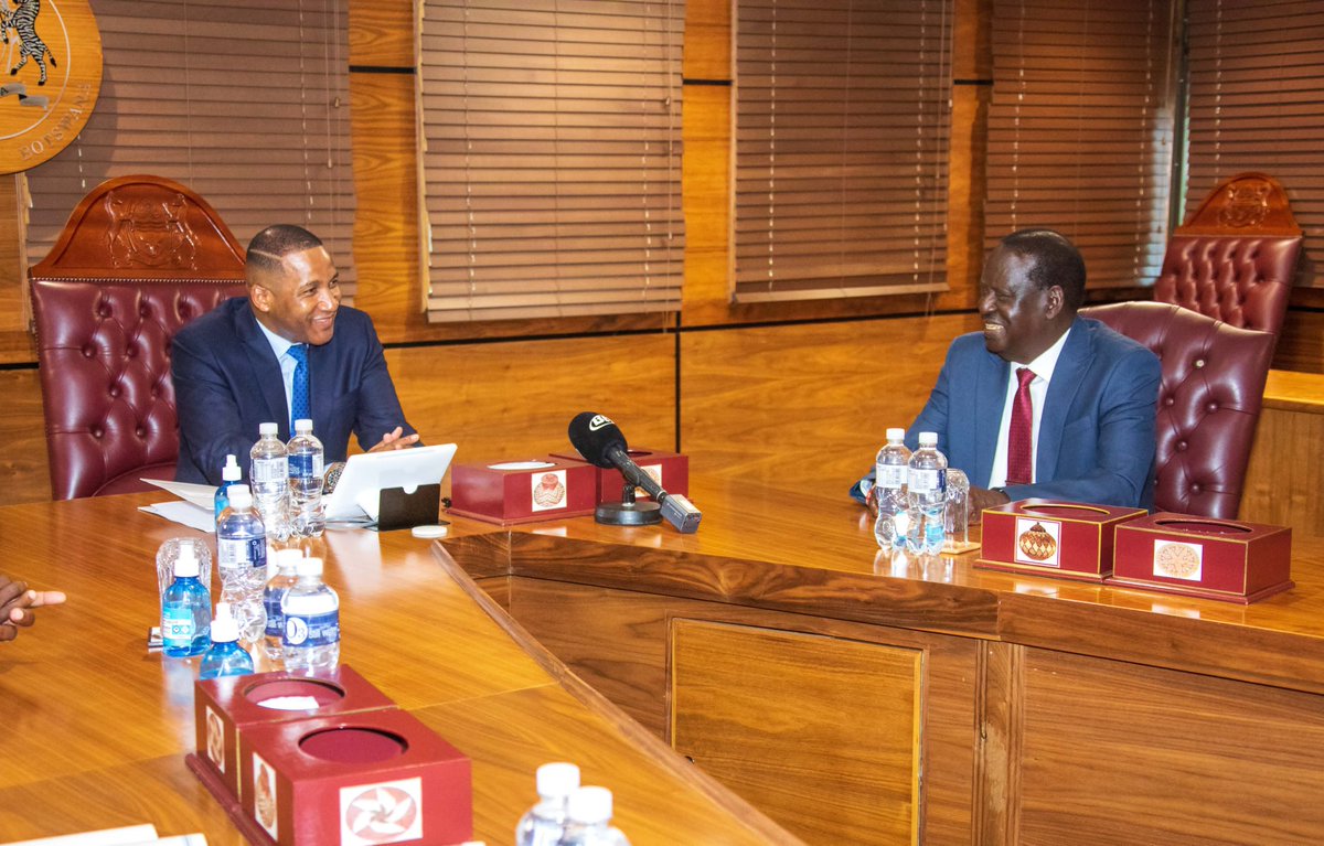 RailaOdinga's tweet photo. I continued with my AUC chairperson campaigns in the SADC region with a stop in Botswana. H.E President Duma Boko is hosting us in Gaborone. Thank you President @duma_boko for creating time to allow me share my vision for a prosperous and united Africa. https://t.co/M4TgTLbni1