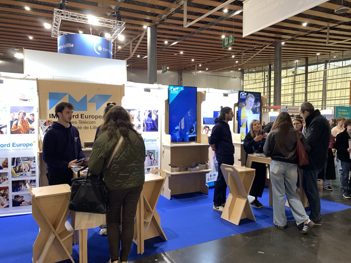 Affluence sur le stand ⁦<a href="/IMT_NordEurope/">IMT Nord Europe</a>⁩ au salon ⁦<a href="/letudiant/">l'Etudiant</a>⁩ de Lille. Merci aux élèves d’être nos ambassadeurs enthousiastes.