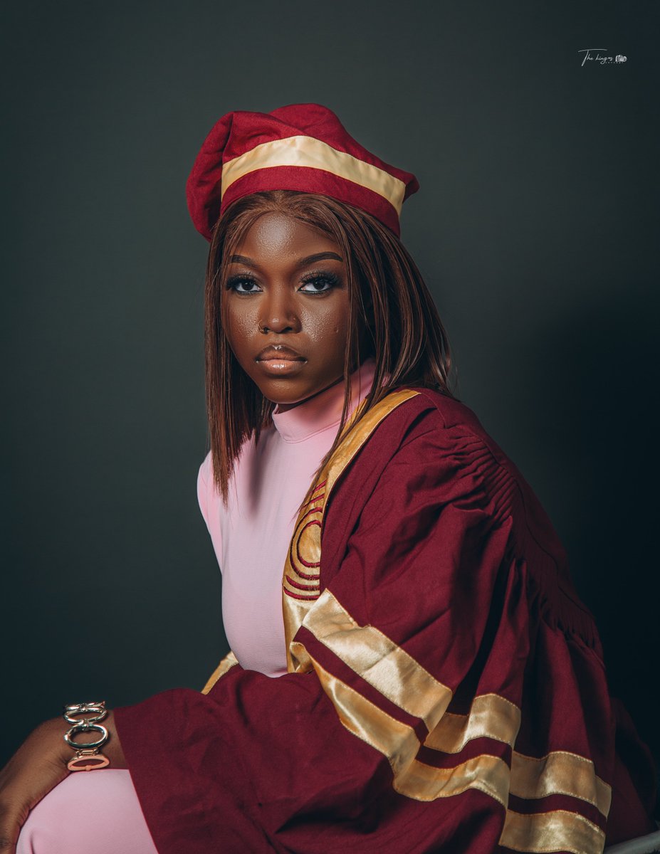 Noor 🌑 tweet media