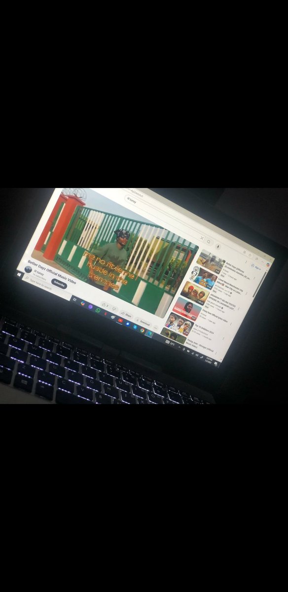 leonine_inc's tweet photo. lil tunxy  is an independent artist from  Surulere,  Lagos. Nigeria,   the  same city Wizkid  is  from,  his   musical  talent  has   been  influenced by  Wizkid.  Check out  lil tunxy music  artist   profile

https://t.co/cAdUDbPgox https://t.co/LUwQOIxGnn
