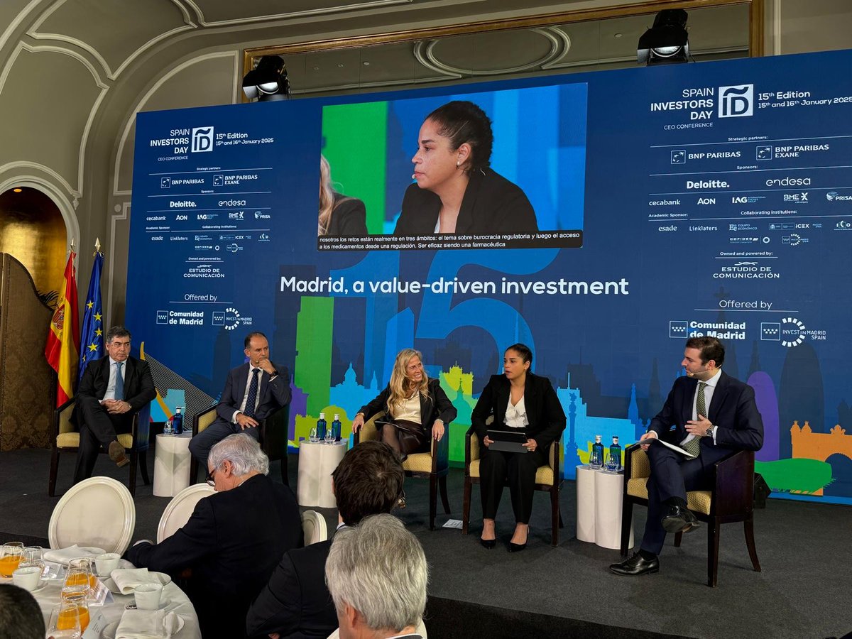 🔝 The dialogue ‘Madrid, a value-driven investment’, at the 15th edition of #SpainInvestorsDay, brought together more than 200 attendees, and focused on four key areas: industry, digitalisation, talent and R&amp;D&amp;I. 
#SpainInvestorsDay