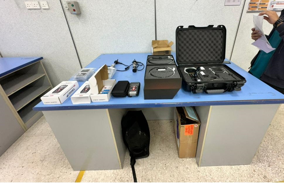 SurechemMAS's tweet photo. Delivery, Training &amp; Commissioning of Tramex CMEX5 and Thermtest TLS-100

Distributor: https://t.co/8oYvj1L4XS
Contact us: 03-9058 6626 or sales@surechem.com.my

#delivery #training #commissioning #Tramex #MoistureMeter #malaysia #distributor https://t.co/CFw9EqWMDg