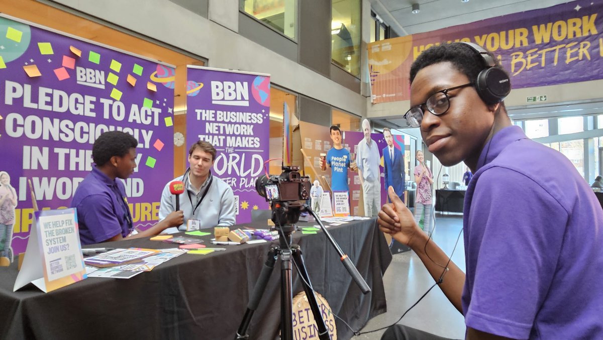 MediaCubsUK's tweet image. We had a great time at the Better Business Summit yesterday!

Our five amazing mini-reporters captured a bunch of amazing interviews and made their voices heard in the conversation about future-proofing our planet! 🤩

#BBS25