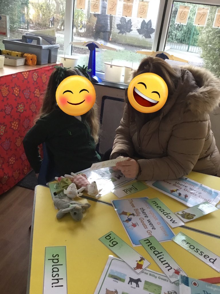 BentleyWestWS2's tweet image. Reception held their first ‘Share a Story’ session this morning! The children have loved sharing some of the books they enjoy at school with parents and careers. Thank you to those who came- see you again next week! #BWReception #BWEnglish #eyfs