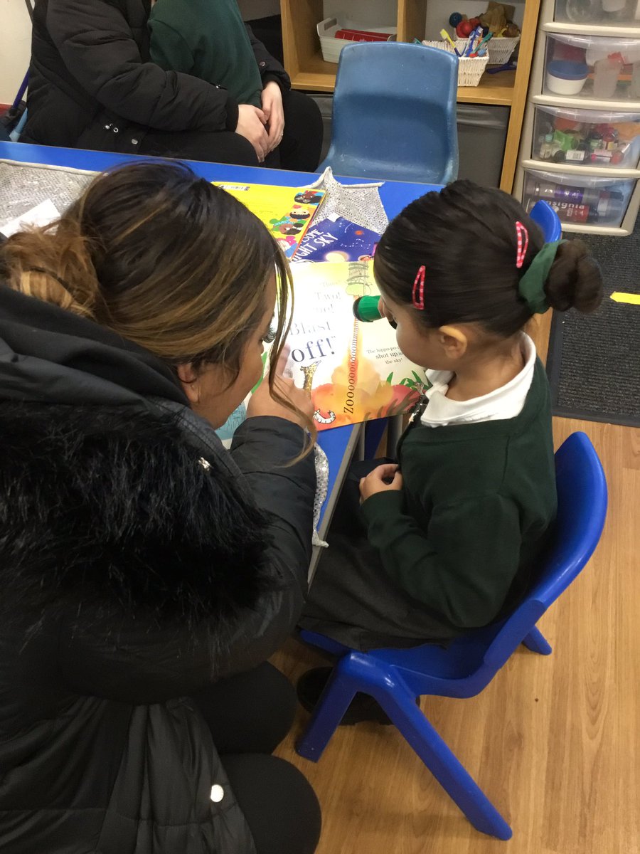 BentleyWestWS2's tweet image. Reception held their first ‘Share a Story’ session this morning! The children have loved sharing some of the books they enjoy at school with parents and careers. Thank you to those who came- see you again next week! #BWReception #BWEnglish #eyfs