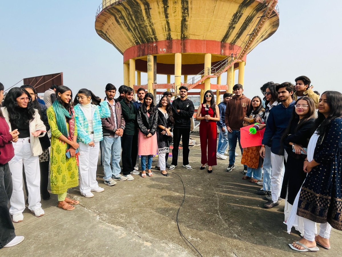 ipsjaipur's tweet image. Masti Aur Mauj Ka Tufaan: IPS COLLEGE Ne Sakrat Ko Banaya Ekdum Yaadon Wala Din! 🎉✨
#IPSCollege #SakratCelebration #FunAndFrolic #UnforgettableMoments #MastiKaMahina #StudentLifeVibes #CelebrationTime #CollegeFestivities #YaadonWalaDin #TogetherAtIPS