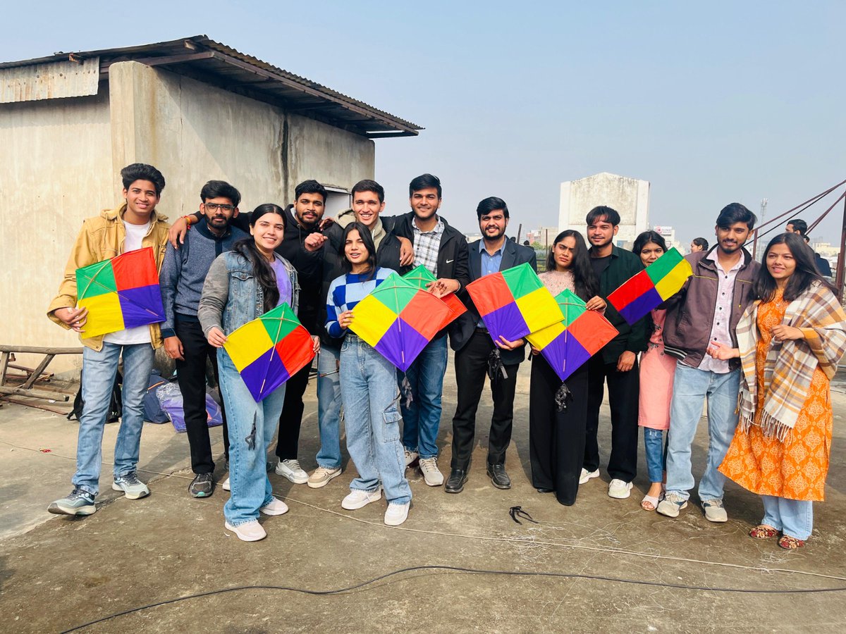 ipsjaipur's tweet image. Masti Aur Mauj Ka Tufaan: IPS COLLEGE Ne Sakrat Ko Banaya Ekdum Yaadon Wala Din! 🎉✨
#IPSCollege #SakratCelebration #FunAndFrolic #UnforgettableMoments #MastiKaMahina #StudentLifeVibes #CelebrationTime #CollegeFestivities #YaadonWalaDin #TogetherAtIPS