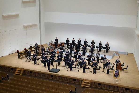 jasdf_airpark's tweet image. 1月26日(日)イベントのお知らせ
中部航空音楽隊によるコンサート及び操縦基礎講座を行います。
広報館職員一同、皆様のお越しをお待ちしております。
詳しくは当館ホームページをご覧ください。
#航空自衛隊
#浜松広報館
#エアーパーク
#空自70周年
#大空とその先へ