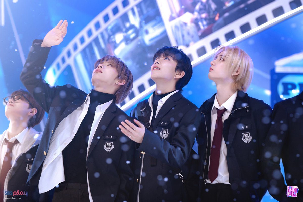 pinforwh's tweet photo. 진짜 아름답다 https://t.co/bkIlLEPBvN