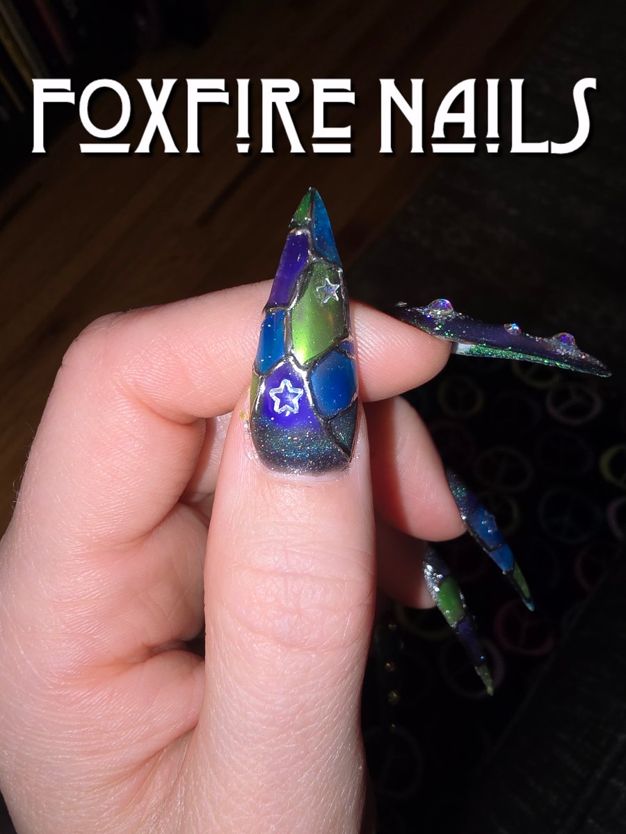 FoxfireNails's tweet photo. I did these a week ago, and the tragic part is I have to cut them down short for this weekend because we're going on a ski trip, and these long nails will not fit comfortably in my ski gloves. 💀 https://t.co/2JU7nJPdp6