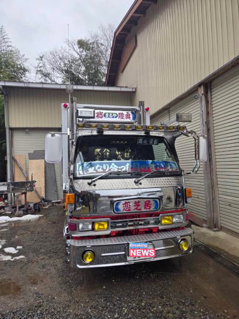 syouaimaru's tweet photo. どなたかキャンターガッツ欲しい方いませんか？アンドン類、ヤンキー等外した状態での販売です！
距離は約11万5千キロです！
詳細知りたい方、探している方DMください！

#拡散希望 #買い手募集中 https://t.co/kvgfYbsfM5