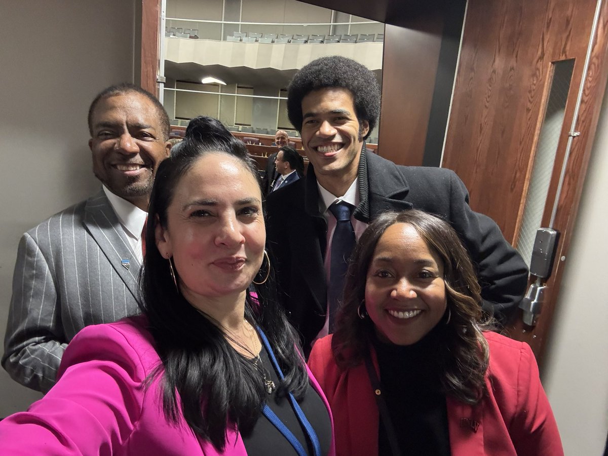 Doctora Michelee “Shelly” Quiroz Cruz-Crawford tweet media