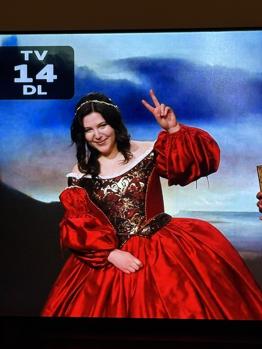 oh my god that’s the people’s princess fr