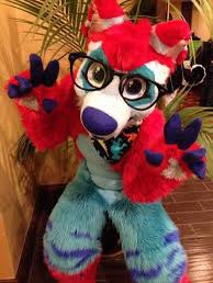 _MechanicalCat_'s tweet image. Which fursuiters did you love most during the peak fandom days??

These were my absolute FAVORITES I stanned so hard. Shannie, Kaweki, OMG Sparky, and the green tig 💖😫