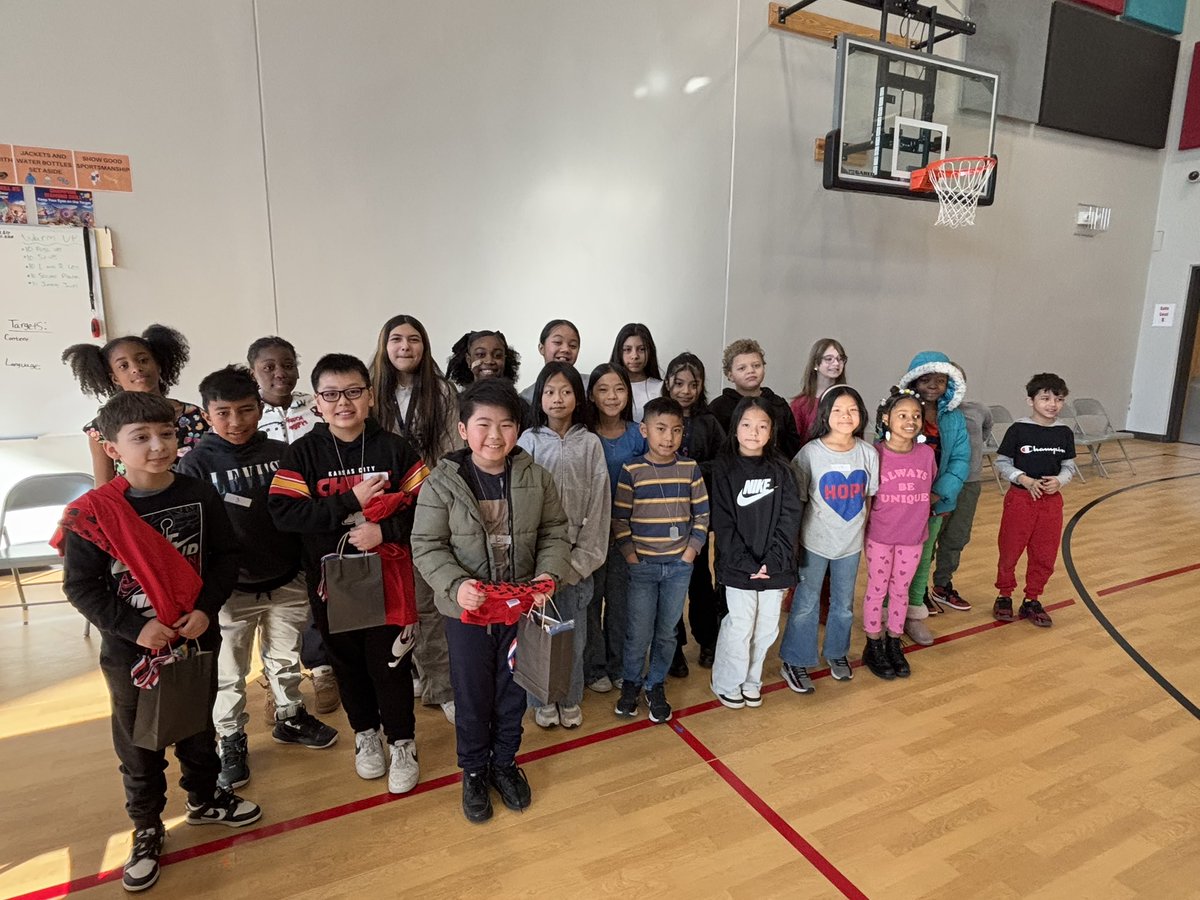 EaglesWelborn's tweet photo. Welborn Spelling Bee🐝 was a success! Congrats to our Winner, Taison! He will go on to compete at the next round! Jaylen and Christian deserve a shoutout as well!They all deserve a big round of applause 👏 Everyone who competed in the spelling bee did a fantastic job! https://t.co/5yhBN27eVh