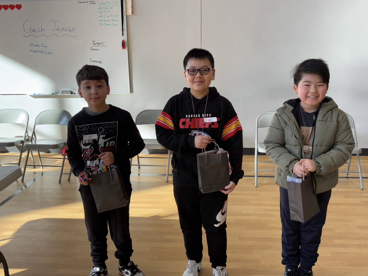 EaglesWelborn's tweet photo. Welborn Spelling Bee🐝 was a success! Congrats to our Winner, Taison! He will go on to compete at the next round! Jaylen and Christian deserve a shoutout as well!They all deserve a big round of applause 👏 Everyone who competed in the spelling bee did a fantastic job! https://t.co/5yhBN27eVh