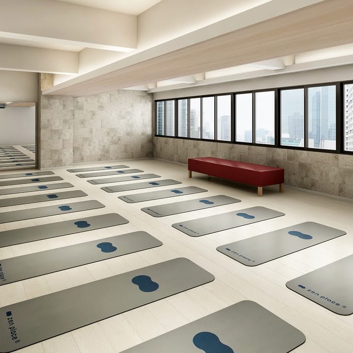 zenplace_jp's tweet photo. 来週1月21日（火）、第二の渋谷こと千葉・柏駅に「zen place pilates 柏」がオープン/します！🧘✨
・JR線・東武線「柏駅」徒歩1分
・大きな窓
・開放的なスタジオ
https://t.co/Y6Wlu54Ylz

ピカピカのピラティススタジオで2025年の気持ち良いスタートを切りませんか？🐍
#ゼンプレイス #zenplace #第二の渋谷