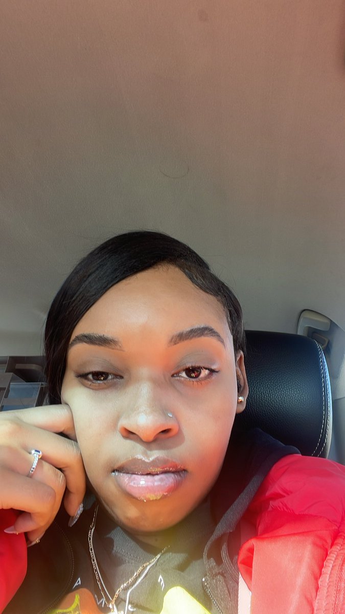 juicy🧃 tweet media