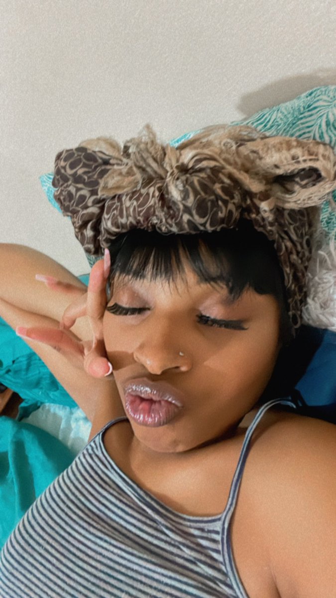 juicy🧃 tweet media