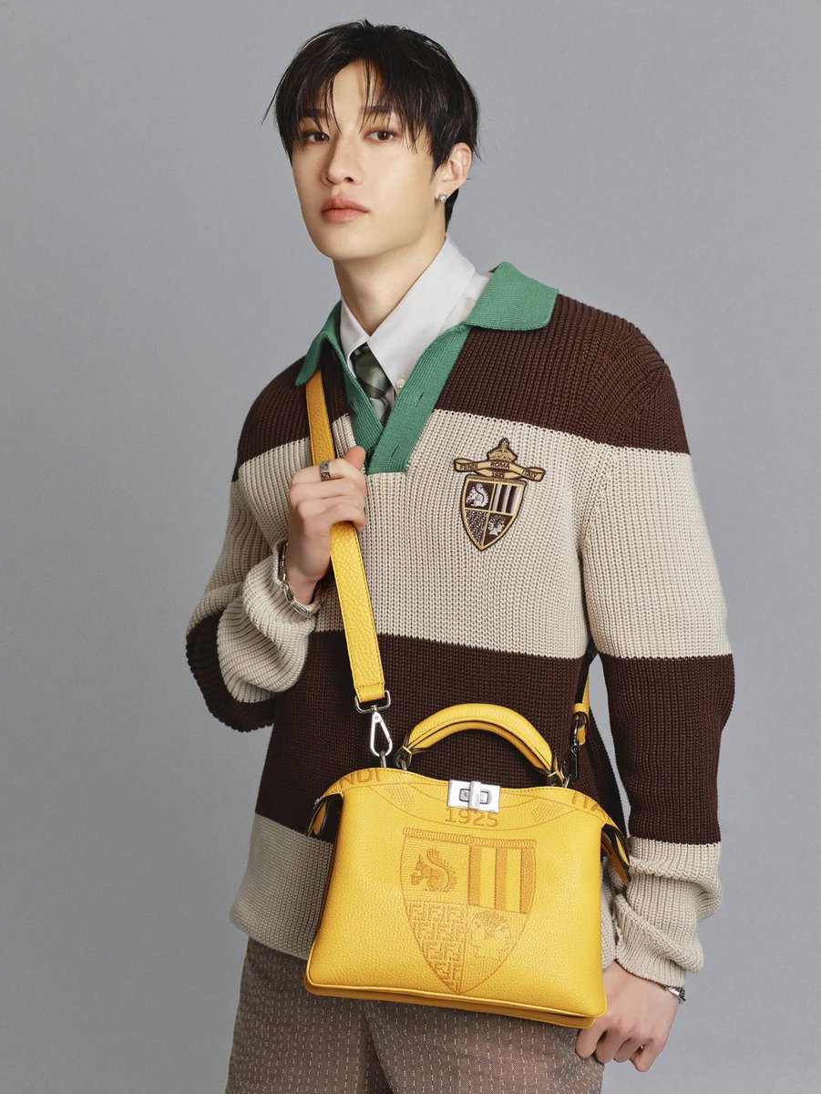 StrayKidsGlobal's tweet photo. [PHOTO]

Stray Kids #BangChan is the new Brand Ambassador of Fendi.

🔗 https://t.co/lY6qoQ9cfe

BANG CHAN FENDI AMBASSADOR 
#BANGCHANxFENDI
#BangChanFendiAmbassador 
@fendi @Stray_Kids https://t.co/7EpqCsGn5U