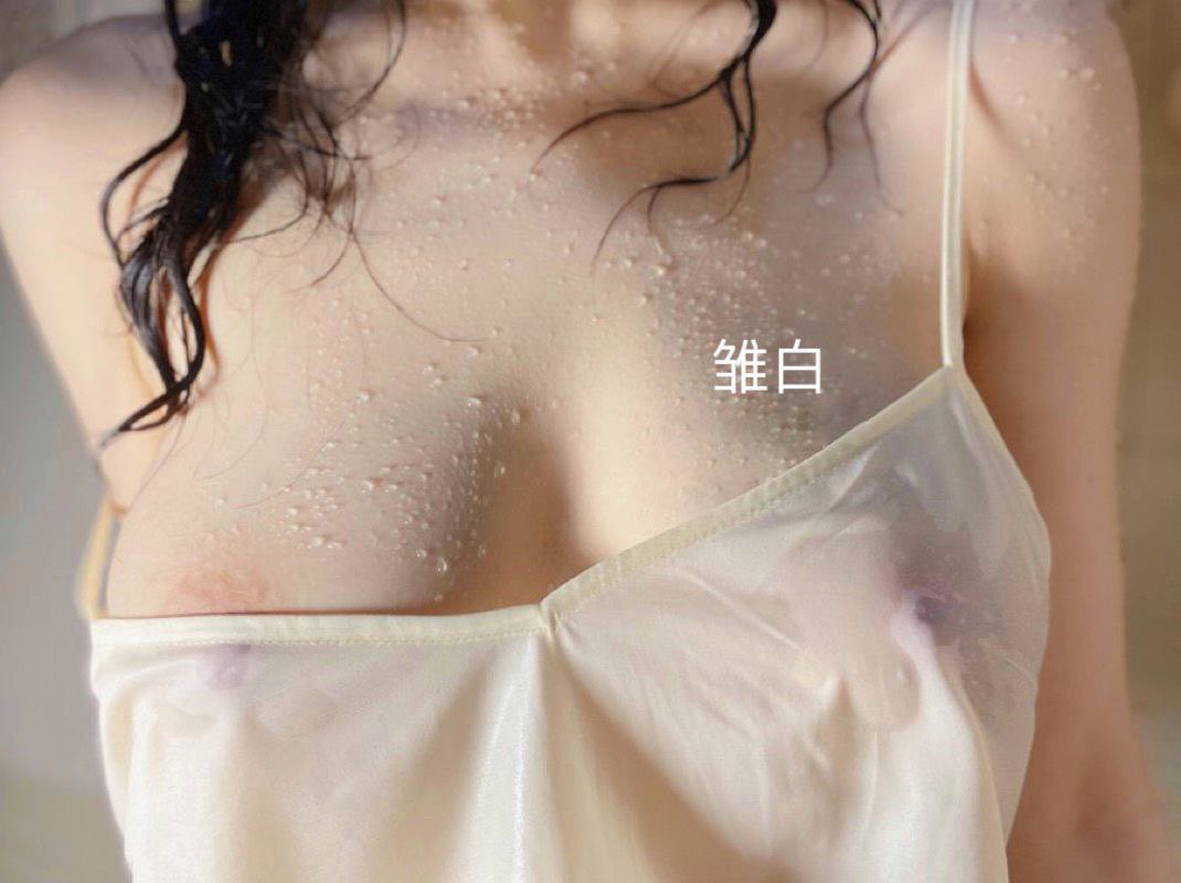 囤囤版
上海雏白
166D 娇小玲珑 超级白
A4腰🍑臀
清秀温柔 有内涵
和清纯的外表有反差感 可素颜见
衣品审美一流 艺术专业
🐧：2170348428
🛰️：WA22531p
放心预约，进群链接⬇️
https://t.co/V19ivrn20K https://t.co/WFotWgL3vW