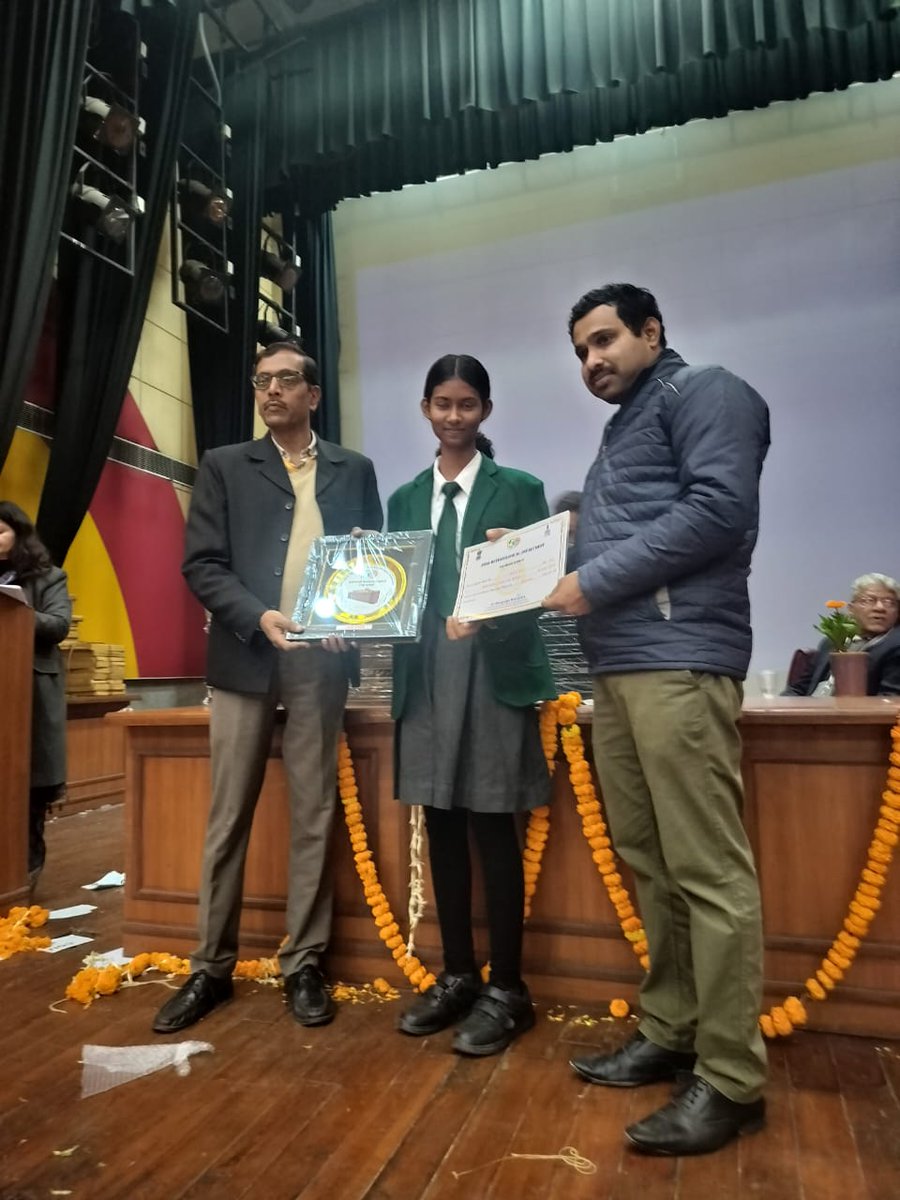 DPSJOD's tweet photo. Congrats to Abhinna Das (Class XI) for securing 3rd place at the State Level in the National Met-Olympiad by IMD!  She excelled in weather &amp; climate sciences and was honored at a national event in Delhi. An inspiration to all!  #MetOlympiad #DPSJodhpur
@Interstar_AE https://t.co/yuW4XQozn0