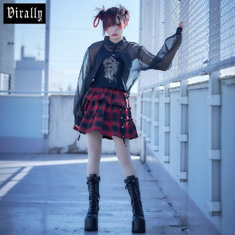 【ナイルパーチ】トレーナー　量産型　ゆめかわ　原宿　平成女児　姫系　椎名ひかり ナイルパーチ】トレーナー 量産型 ゆめかわ 原宿 平成女児 姫系 椎名ひかり