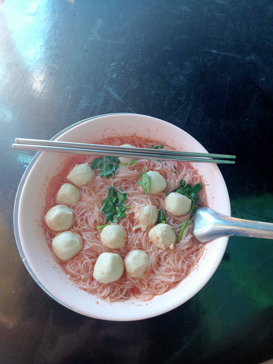 Anchalee2526's tweet photo. หิวๆๆๆๆ กินคนเดียวสบายใจจัง🍜 https://t.co/grbid8dfna