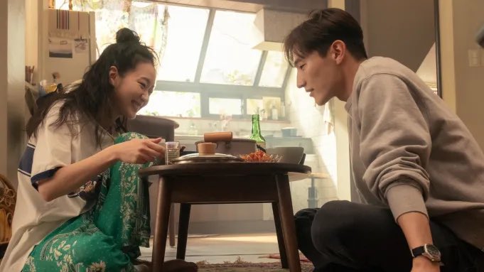 BLUPDATE2022's tweet photo. S.KOREA | Coming-of-age film '#LoveInTheBigCity', starring Kim Go Eun and Steven Noh, is set to debut on Netflix starting February 10!

When a carefree woman learns that her closeted friend is gay, the two form an inseparable bond and find comfort in each other's company. https://t.co/veiDuU2WVG
