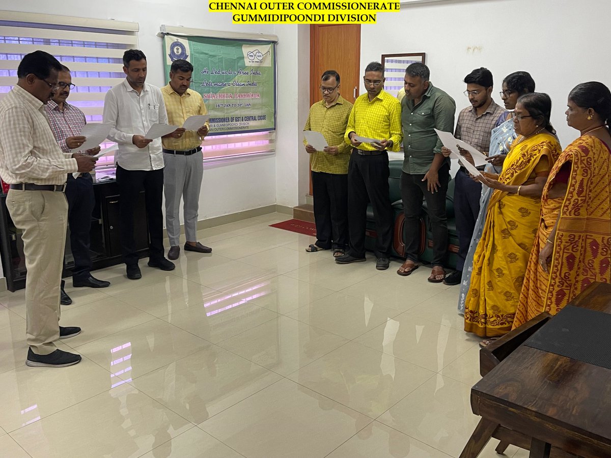 gstchennaiouter's tweet photo. On the occasion of SWACHHTA PAKHWADA 2025, Mass “Swachhata Shapath (Pledge)” was taken by the Divisions of Chennai Outer Commissionerate  on 16/01/2025. All the Officers/staff of Divisions, Chennai Outer under took the Swachhta pledge. https://t.co/tbX02tiCso