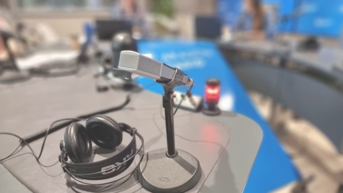 Aragón Noticias (@aragonnoticias_) on Twitter photo 📻Este jueves visita los estudios de <a href="/aragonradio/">Aragón Radio</a> Teresa Alonso, Investigadora del <a href="/Iedis_unizar/">IEDIS_unizar</a> de la <a href="/unizar/">Universidad Zaragoza</a> con el acceso a la vivienda como eje principal.
🗓️ Jueves 16
⏰ 8:15
🔴 Sigue la entrevista en directo en nuestro streaming. 👇
📱 cartv.es/aragonnoticias… 📻Este jueves visita los estudios de <a href="/aragonradio/">Aragón Radio</a> Teresa Alonso, Investigadora del <a href="/Iedis_unizar/">IEDIS_unizar</a> de la <a href="/unizar/">Universidad Zaragoza</a> con el acceso a la vivienda como eje principal.
🗓️ Jueves 16
⏰ 8:15
🔴 Sigue la entrevista en directo en nuestro streaming. 👇
📱 cartv.es/aragonnoticias…