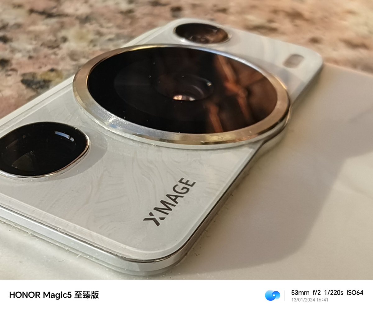 I3d3m's tweet image. #Magic5ultimate
Archive photos
#P60Pro
At first, when the pictures were leaked about him, I didn't like its design, but after it arrived in my hand, I changed my mind 
It stays neat
I hope you are well and in peace wherever you are
Greetings to all 🌹💌👍