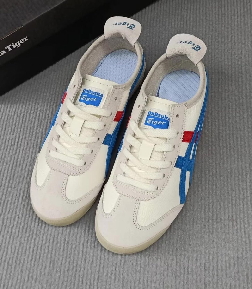 creamsn1's tweet photo. 💫💜ป้ายยารองเท้า onitsuka tiger รองเท้าในตำนาน พื้นบางเบาสบาย เหมือนไม่ได้ใส่ ไม่กัดเท้าใดๆเลย ดีไซน์สวยเท่ แมชท์ง่าย น้ำหนักเบา ใส่แล้วเท้า ขาดูเรียวขึ้น 

📌 https://t.co/KnLCd2ie5p https://t.co/USTMFqt3ok
