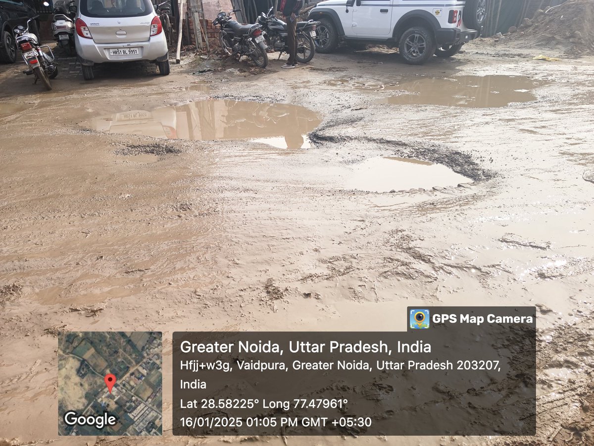 Rhl_verma's tweet photo. The Condition of Roads in Greater Noida West. Baidpura. Govt and Authority sleeping. What if some day a casuality happens. Is Govt waiting for it. @myogioffice @myogiadityanath @dmgbnagar @OfficialGNIDA @CeoNoida @noida_authority @NoidaUpdatesX @TOINoida @BJP4India @UPGovt https://t.co/O0jz2KCv9U