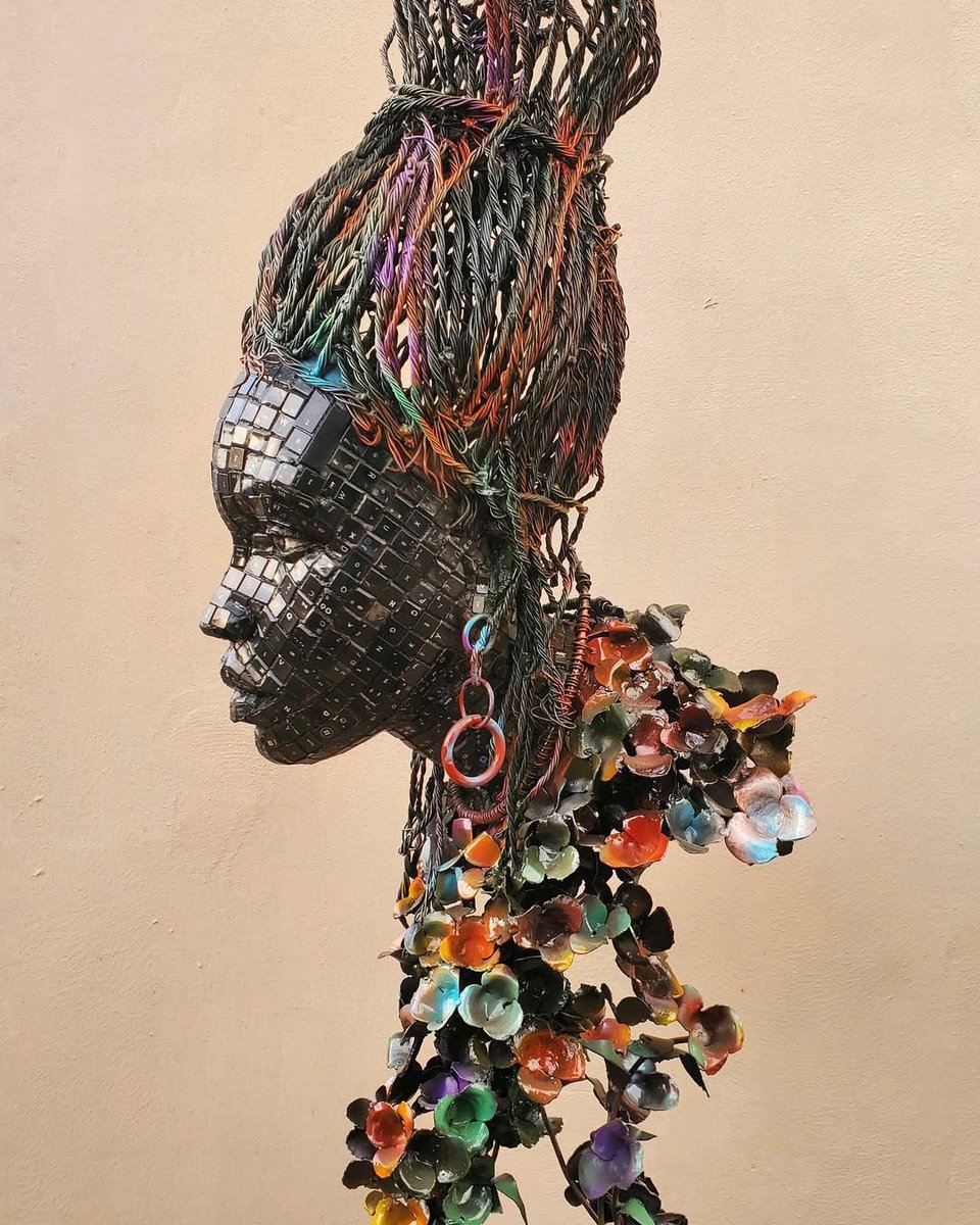 Creatives Support tweet media