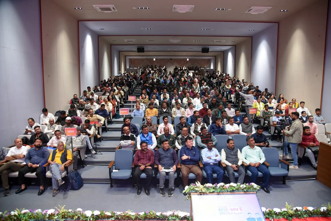 "દેશમાં સ્ટાર્ટઅપ પોલિસીનું સફળ અમલીકરણ કરનાર પ્રથમ ગુજરાત"

ગાંધીનગર ખાતે સ્ટુડન્ટ સ્ટાર્ટ-અપ એન્ડ ઈનોવેશન પોલિસી (SSIP 2.0) અંતર્ગત શિક્ષણ વિભાગ, ગુજરાત સરકાર દ્વારા માન. શિક્ષણ મંત્રી શ્રી <a href="/kuberdindor/">Dr. Kuber Dindor</a> અને અધિકારીશ્રીઓની ઉપસ્થિતિમાં “નેશનલ સ્ટાર્ટ-અપ ડે”ની ઉજવણી કરવામાં આવી.