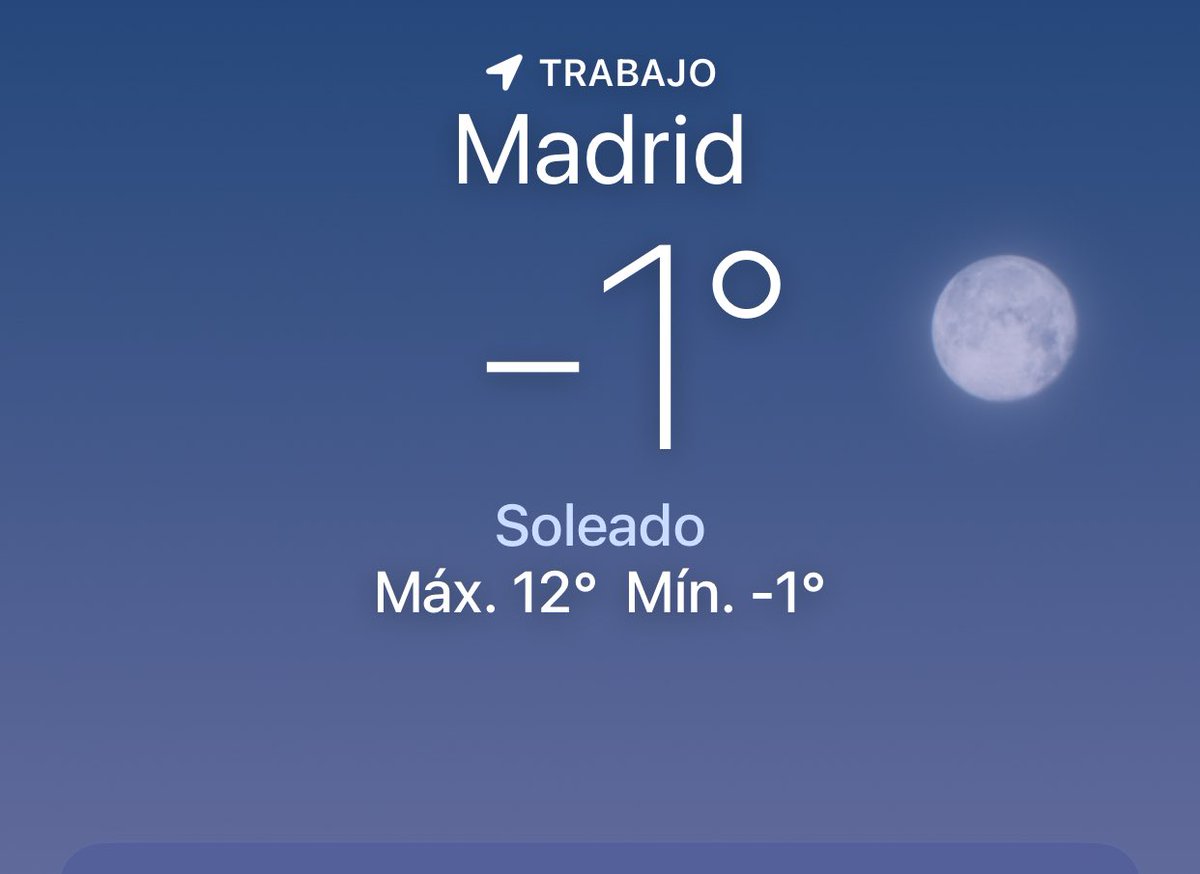 martasebastian's tweet photo. Buenas… vamos a por este caluroso día… hoy hace menos frío que ayer, ya es un paso.
¿Todos bien? Que nada ni nadie nos borre la sonrisa #bicos https://t.co/hF10kEO6RB