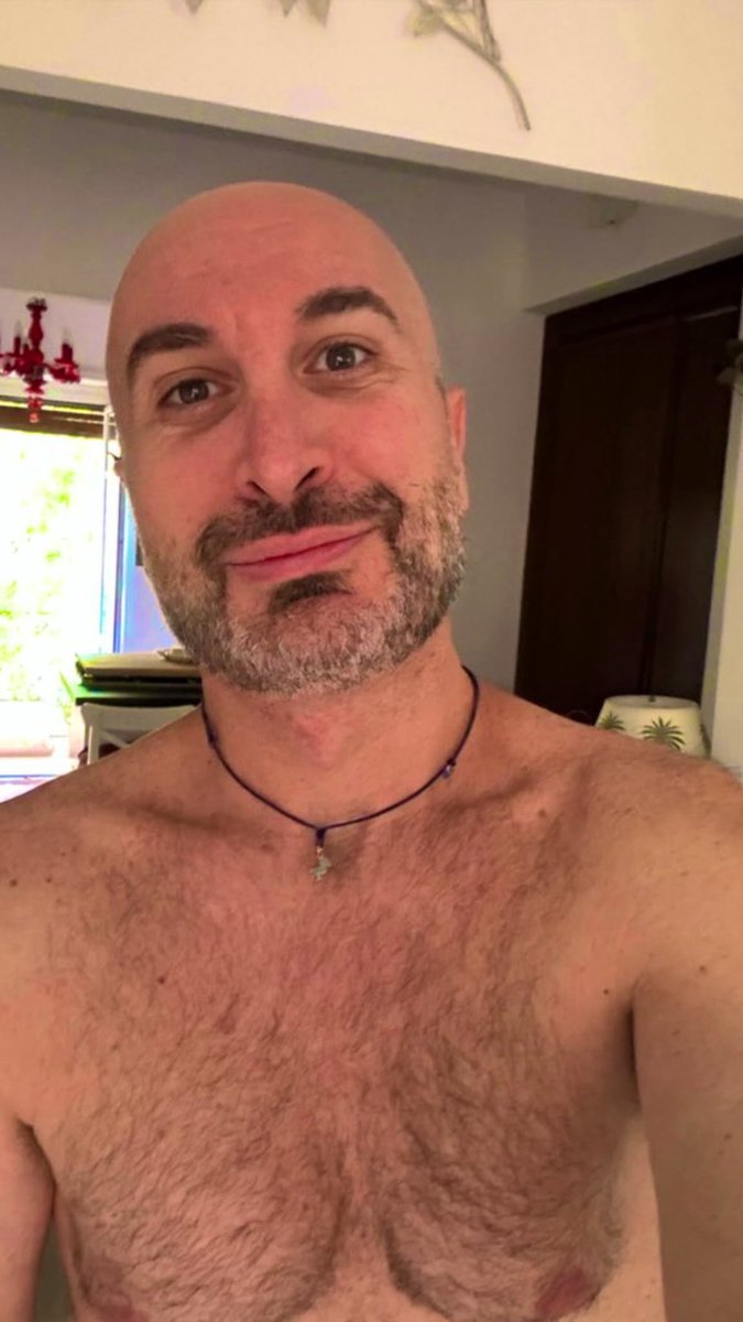 karlthanks's tweet image. Buongiorno ☀️ twitteri ♥️