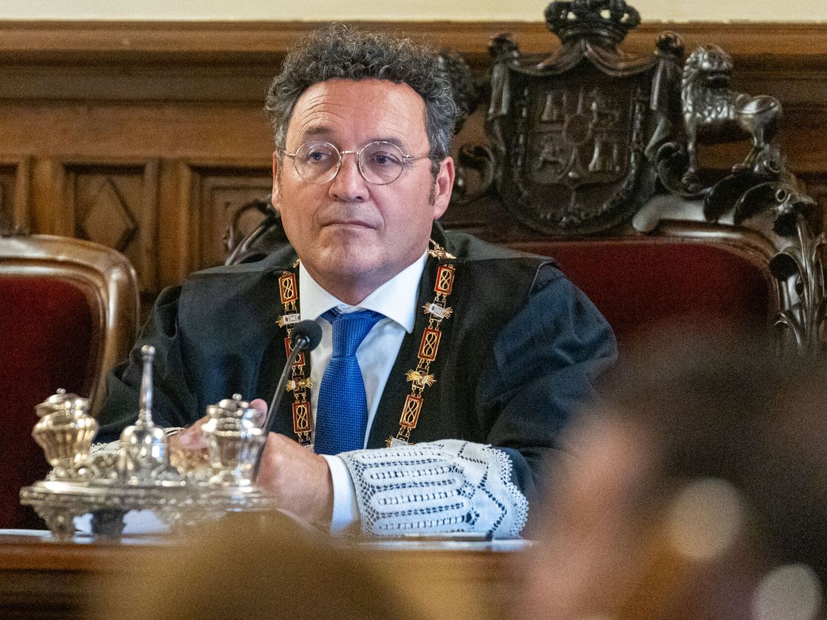 Maribel60780973's tweet photo. 🌹🌹🌹🌹EL JUEZ HURTADO PRETENDE JUZGAR AL FGE ALVARO ORTIZ POR FILTRACION DE UN CORREO SIN PRUEBAS Y DESESTIMANDO EL TESTIMONIO DE DOS PERIODISTAS ¡PREVARICACION DE LIBRO! ¿ESTA ES LA JUSTICIA ESPAÑOLA? ¡¡¡VERGUENZA, JUSTICIA COMPRADA!!!🤬🤬🤬🤬 https://t.co/7laVObhTMV