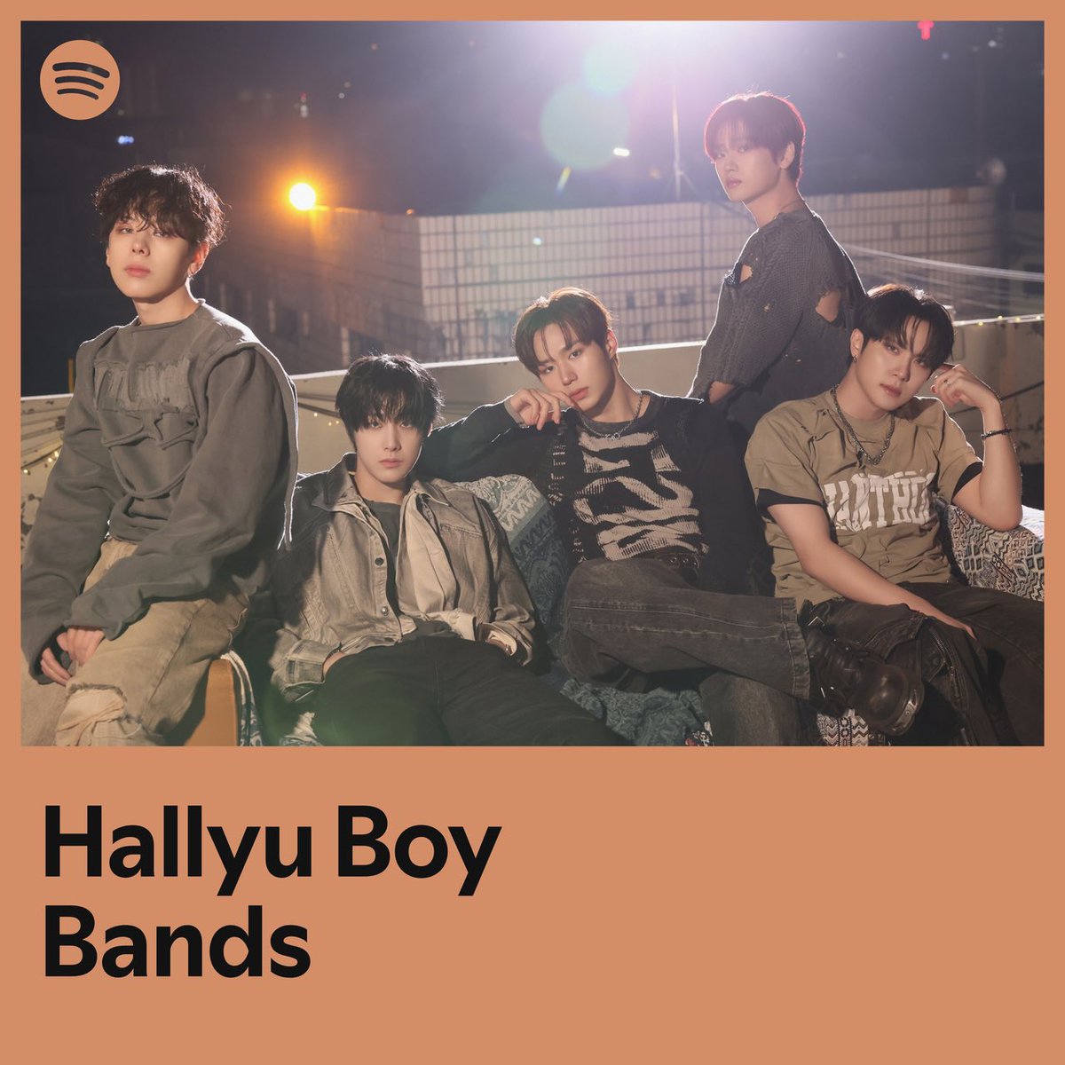 [📢] 위아이(WEi) 'NOT ENOUGH' 스포티파이 ‘Hallyu Boy Bands’ 플레이리스트 커버로 선정되었습니다. 

🔗 open.spotify.com/playlist/37i9d…

#위아이 #WEi
#TheFeelings #NOTENOUGH 

<a href="/SpotifyKR/">Spotify Korea</a> <a href="/SpotifyKpop/">Spotify ❤️ K-Pop</a>