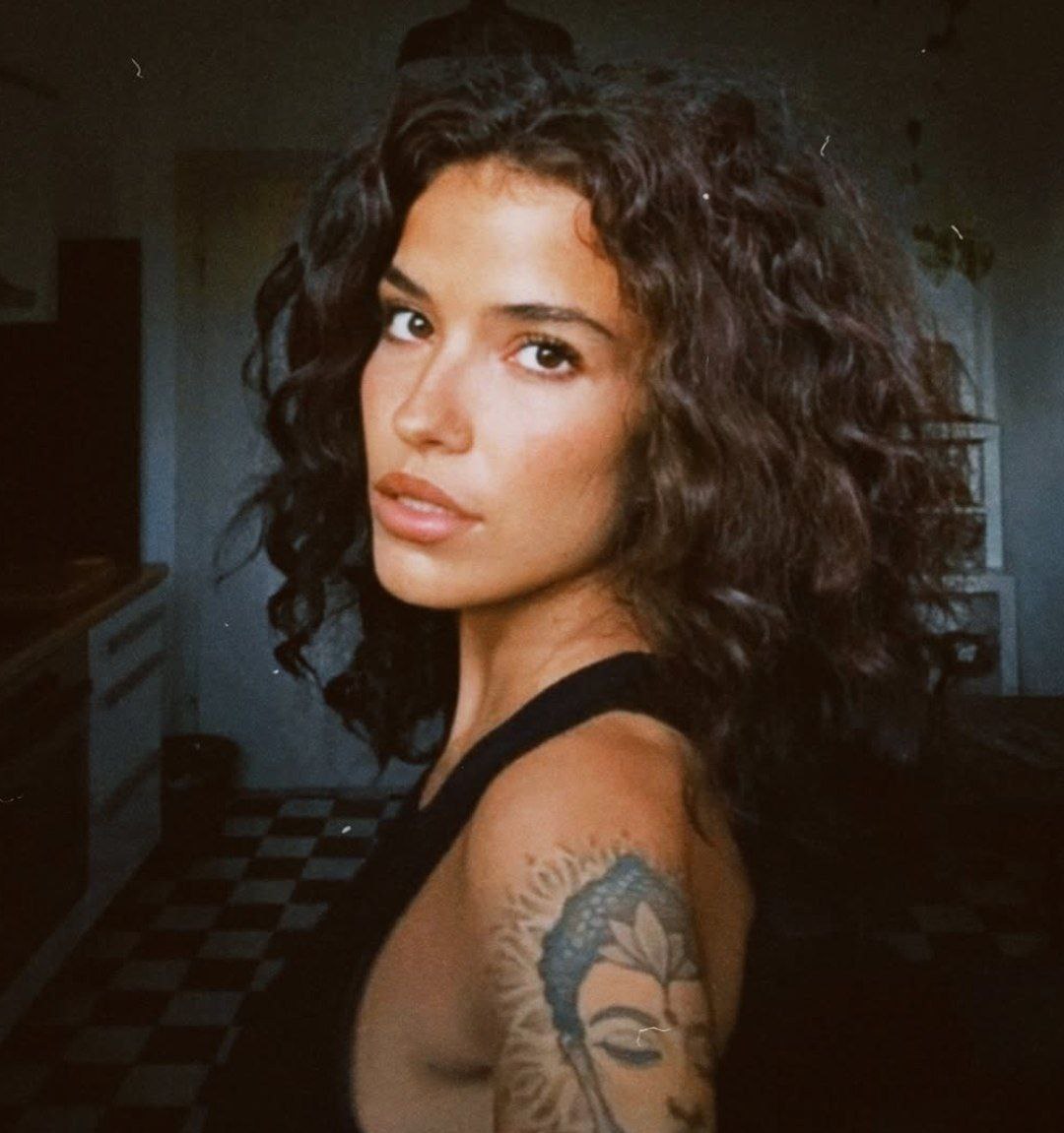 Ellanewssss's tweet photo. #style #girlswillbegirls https://t.co/U9H1qyBBRk
