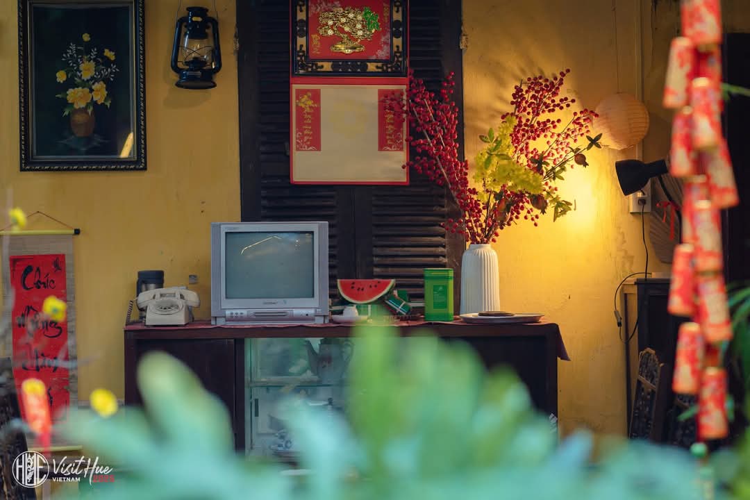 visithue2025's tweet photo. MỘT GÓC CAFE CỰC CHILL CỦA HUẾ
---
Photos: Trần Nhật Bình
---
#visithue #visithuevn #visithuevietnam #amazinghue https://t.co/PtaUTtX45G