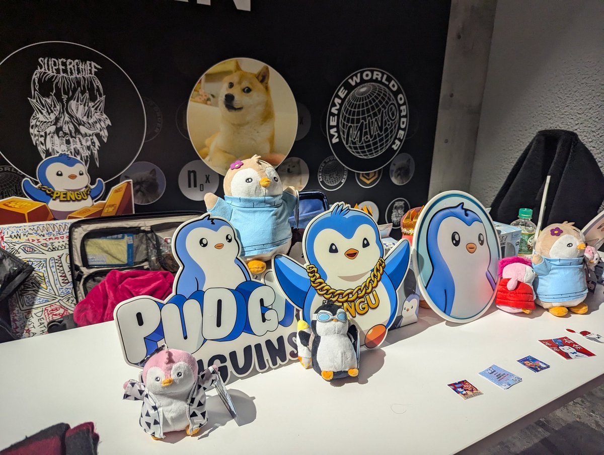 ghost_fried's tweet image. Pudgy penguins at @pudgypenguins @MrMigglesOnBase